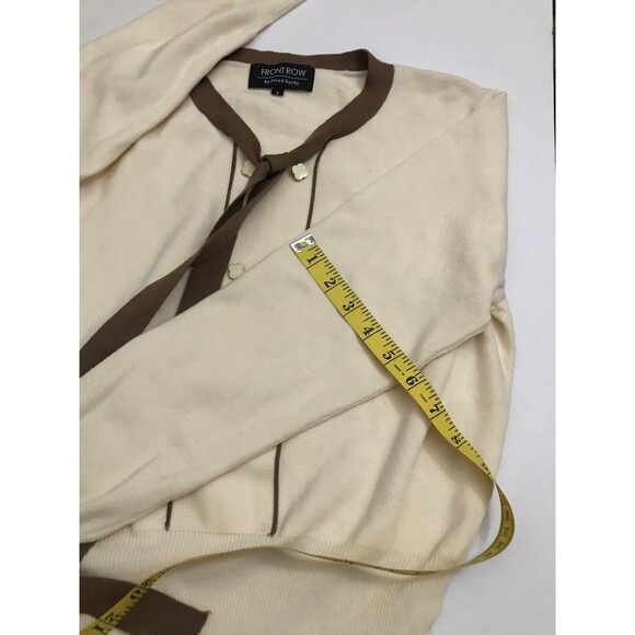 Front Row By Sara & Goldy Women’s Sweatshirt Cream Color Size S - Picture 13 of 14